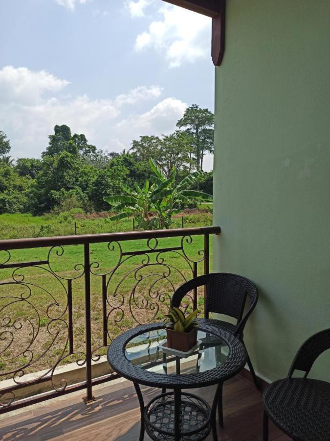 Darney'S Homestay Kg Bangau Tanjung Темерлох Екстериор снимка