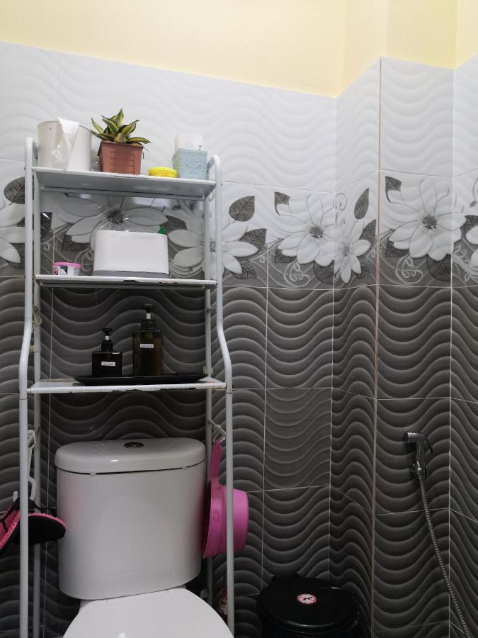 Darney'S Homestay Kg Bangau Tanjung Темерлох Екстериор снимка