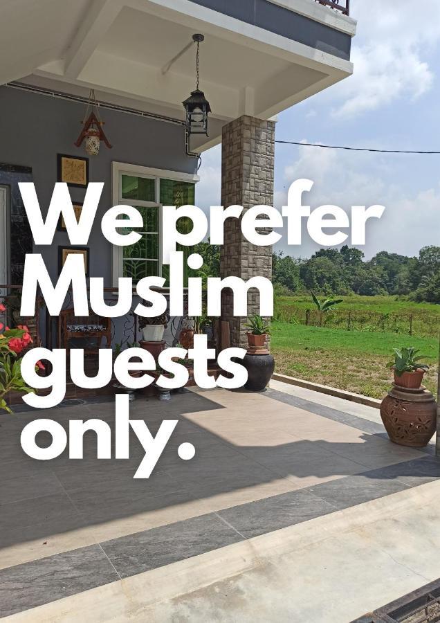 Darney'S Homestay Kg Bangau Tanjung Темерлох Екстериор снимка